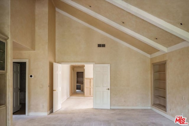 2573 Benedict Canyon Drive, Los Angeles, CA 90210 — photo 29 of 46