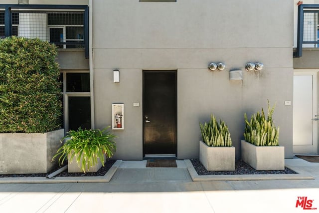 4111 W Sunset Boulevard 111, Los Angeles, CA 90029 — photo 26 of 33