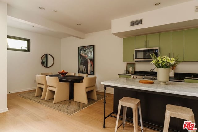 4111 W Sunset Boulevard 111, Los Angeles, CA 90029 — photo 6 of 33