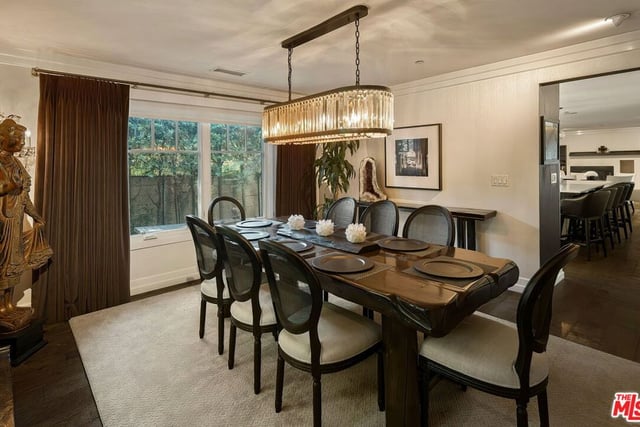 370 25th Street, Santa Monica, CA 90402 — photo 8 of 35