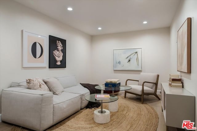 1545 N Benton Way, Los Angeles, CA 90026 — photo 29 of 71
