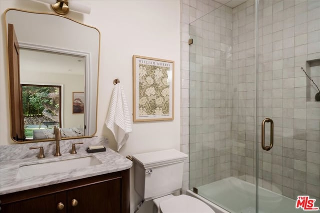 1545 N Benton Way, Los Angeles, CA 90026 — photo 40 of 71