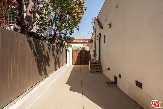 1545 N Benton Way, Los Angeles, CA 90026 — photo 71 of 71