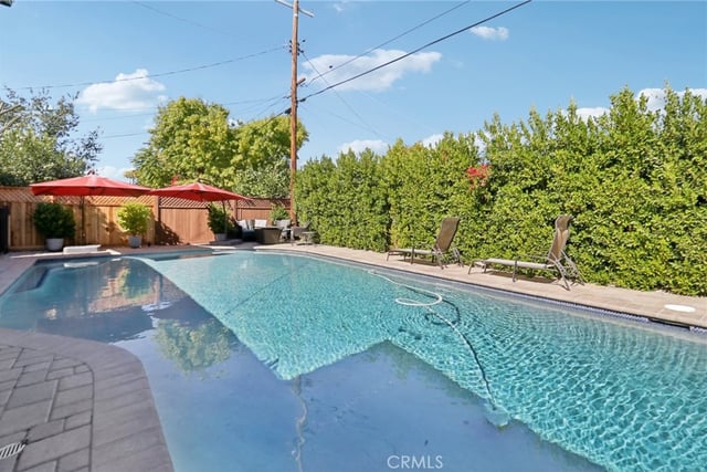 18937 Sylvan Street, Tarzana, CA 91335 — photo 45 of 56