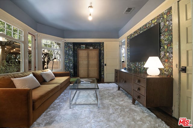 1130 Electric Avenue, Venice, CA 90291 — photo 17 of 30