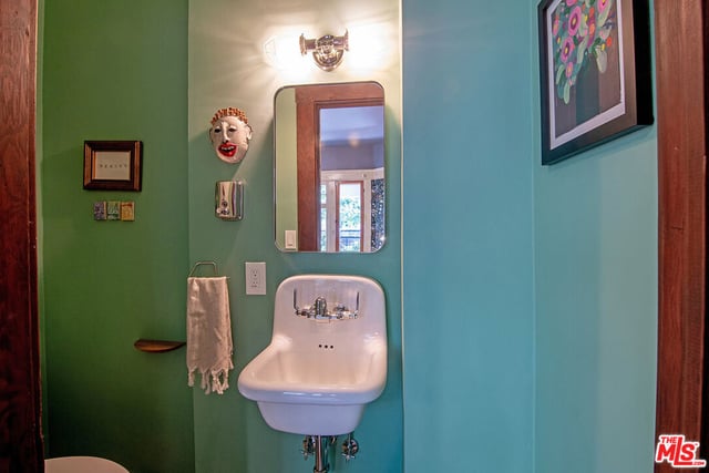 1130 Electric Avenue, Venice, CA 90291 — photo 19 of 30