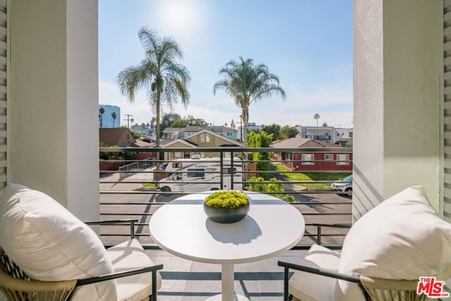 5845 David Avenue, Los Angeles, CA 90034 — photo 9 of 24