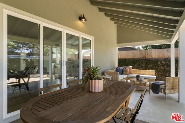 6945 Cedros Avenue, Los Angeles, CA 91405 — photo 41 of 48