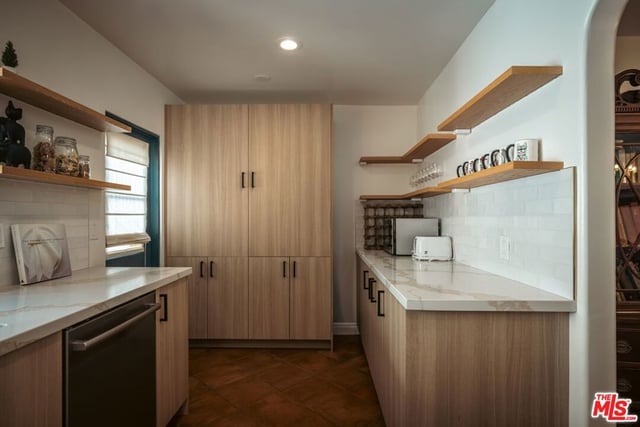 410 N Crescent Heights Boulevard, Los Angeles, CA 90048 — photo 13 of 47