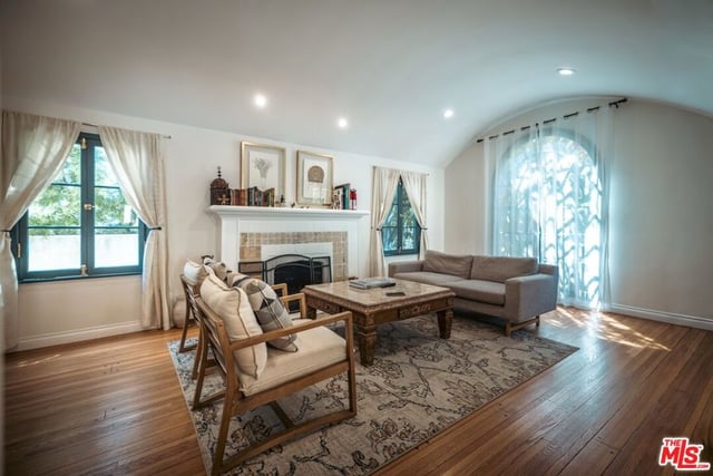 410 N Crescent Heights Boulevard, Los Angeles, CA 90048 — photo 3 of 47