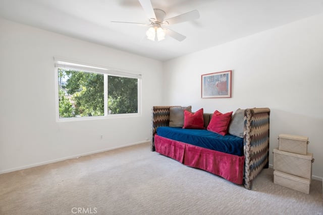 22445 Dardenne, Calabasas, CA 91302 — photo 26 of 35