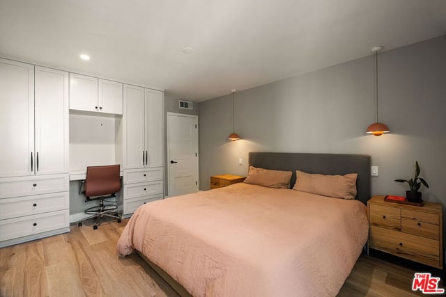 415 Montana Avenue 107, Santa Monica, CA 90403 — photo 11 of 19