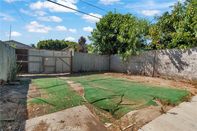 8711 S Fir, Los Angeles, CA 90002 — photo 28 of 39