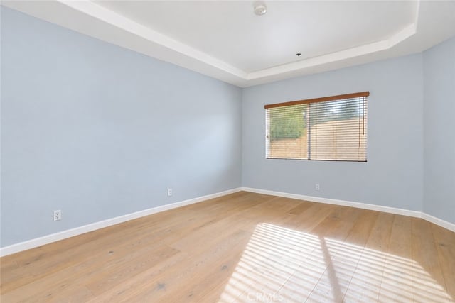 14415 Benefit Street 101, Sherman Oaks, CA 91423 — photo 18 of 37