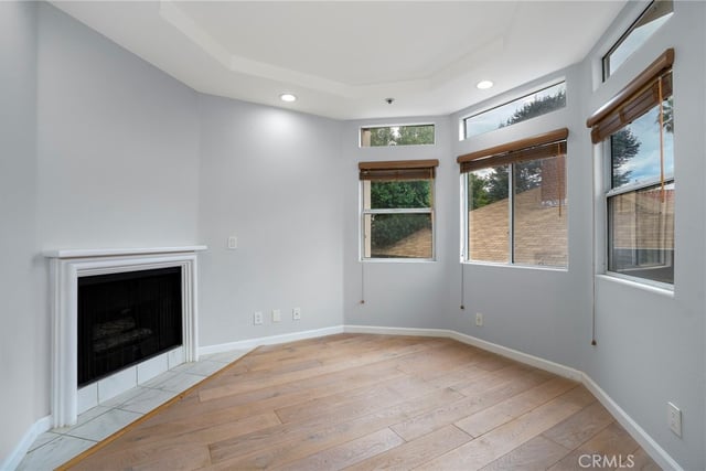 14415 Benefit Street 101, Sherman Oaks, CA 91423 — photo 9 of 37