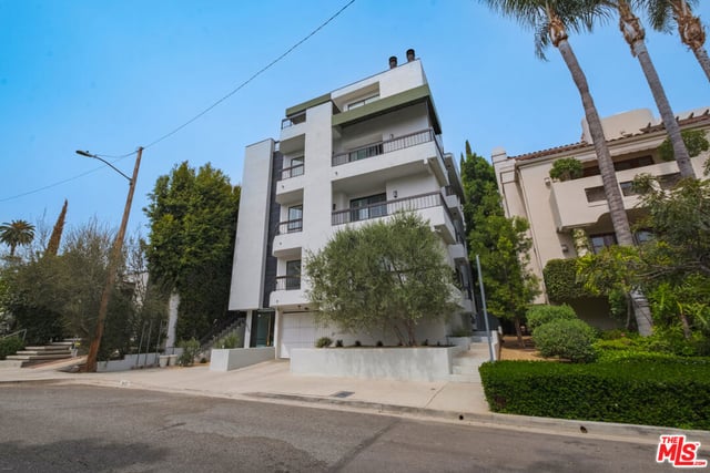 9033 Vista Grande Street 3, West Hollywood, CA 90069 — photo 33 of 41