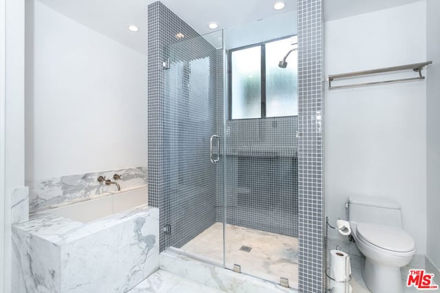 9033 Vista Grande Street 2, West Hollywood, CA 90069 — photo 22 of 38