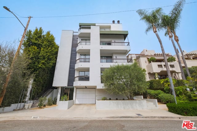 9033 Vista Grande Street 2, West Hollywood, CA 90069 — photo 29 of 38