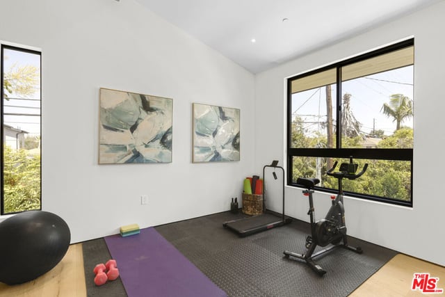 3542 Butler Avenue, Los Angeles, CA 90066 — photo 21 of 26