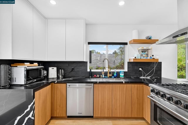4261 division st, Los Angeles, CA 90065 — photo 7 of 50