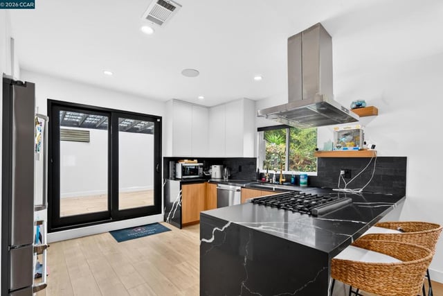 4261 division st, Los Angeles, CA 90065 — photo 8 of 50