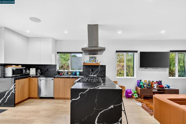 4261 division st, Los Angeles, CA 90065 — photo 9 of 50
