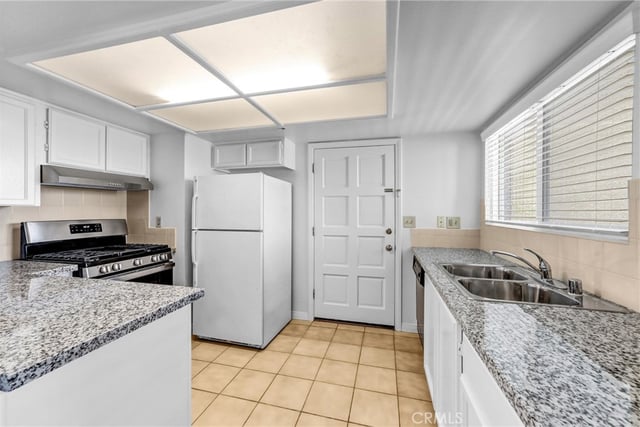 116 W Maple 33, Glendale, CA 91204 — photo 6 of 15