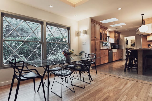 3440 Mandeville Canyon Road, Los Angeles, CA 90049 — photo 8 of 24