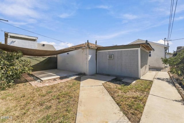 2055 W 80th Street, Los Angeles, CA 90047 — photo 20 of 46