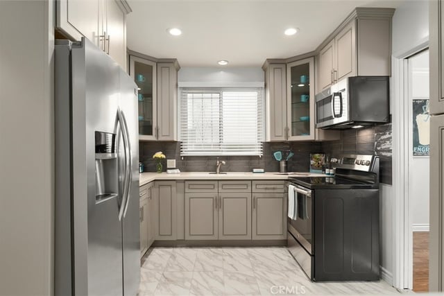 2027 E Appleton 7, Long Beach, CA 90803 — photo 8 of 34