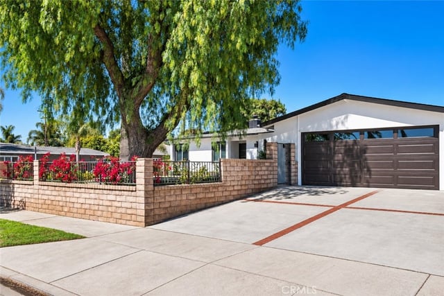 7333 Mclaren, West Hills, CA 91307 — photo 2 of 25