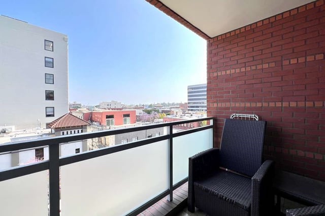 125 North Raymond Avenue N 404, Pasadena, CA 91103 — photo 15 of 15