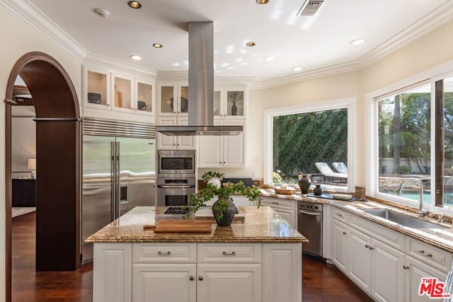 5209 Newcastle Lane, Calabasas, CA 91302 — photo 12 of 42