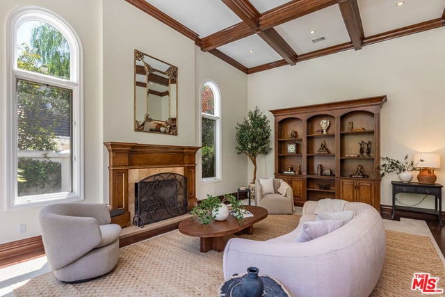 5209 Newcastle Lane, Calabasas, CA 91302 — photo 7 of 42