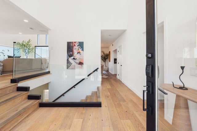 11559 Dona Teresa Drive, Studio City, CA 91604 — photo 8 of 61