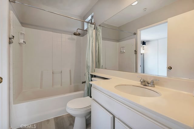 11954 Edgecliff Avenue, Sylmar, CA 91342 — photo 24 of 55