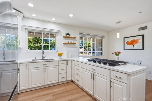 20358 Strathern Street, Winnetka, CA 91306 — photo 6 of 24