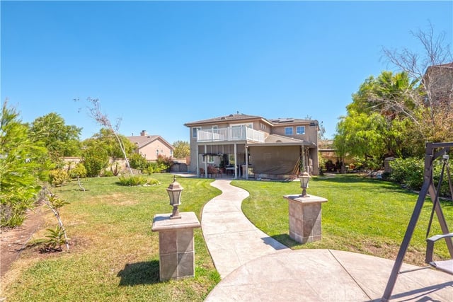 29541 Sequoia, Canyon Country, CA 91387 — photo 34 of 52