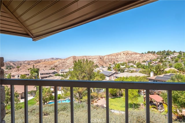 29541 Sequoia, Canyon Country, CA 91387 — photo 36 of 52