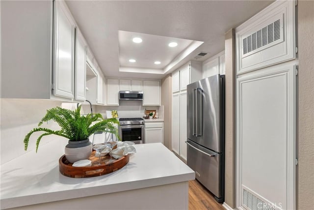 25112 Steinbeck Avenue D, Stevenson Ranch, CA 91381 — photo 15 of 56