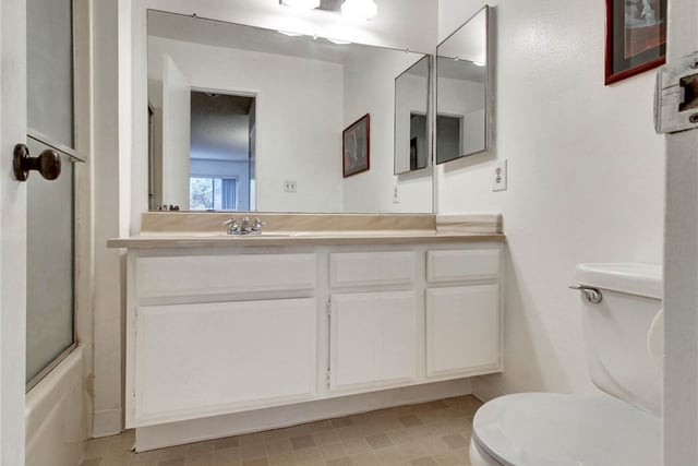 1230 Horn 408, West Hollywood, CA 90069 — photo 20 of 32