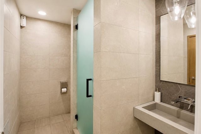 1230 Horn 408, West Hollywood, CA 90069 — photo 23 of 32