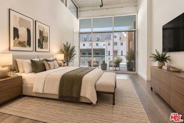 3785 Wilshire Boulevard 204, Los Angeles, CA 90010 — photo 23 of 54