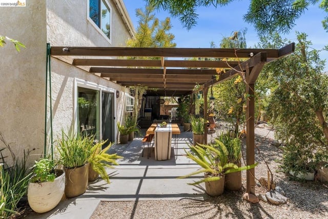 11707 Garrick AVE, Sylmar, CA 91342 — photo 43 of 55