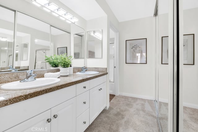 5535 Canoga Avenue 215, Woodland Hills, CA 91367 — photo 13 of 17