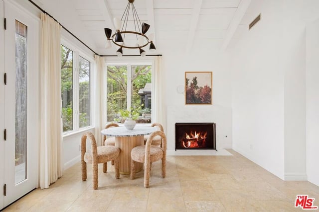 13574 D'Este Drive, Pacific Palisades, CA 90272 — photo 12 of 40