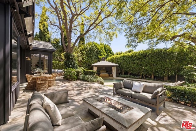 13574 D'Este Drive, Pacific Palisades, CA 90272 — photo 33 of 40