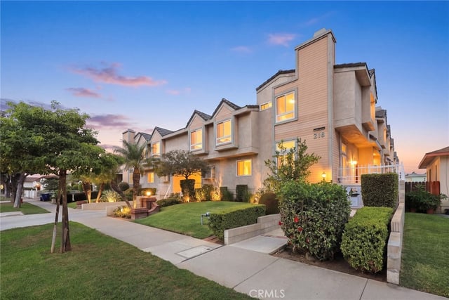 216 S Marengo G, Alhambra, CA 91801 — photo 2 of 36