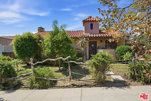 1309 Carmona Avenue, Los Angeles, CA 90019 — photo 24 of 25