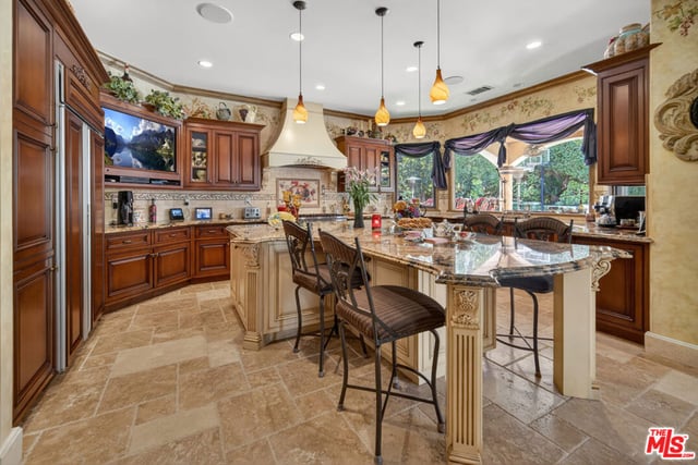 5481 Collingwood Circle, Calabasas, CA 91302 — photo 5 of 24